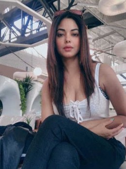 Avantika - Escort Indian Model Mahi | Girl in Dubai