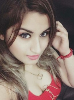 Meena - Escort Escort in JLT | Girl in Dubai
